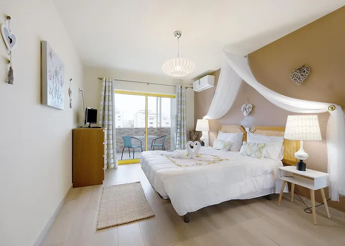 Karol Vaz Daire Portimão